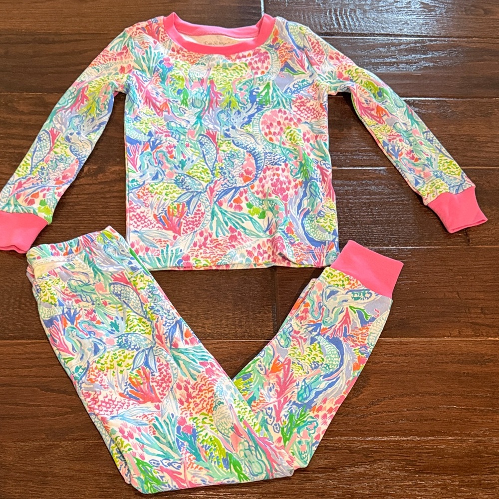 Two piece Lilly Pulitzer pajamas , size 4
